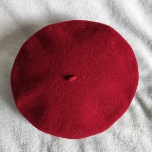 Heritage Par Laulhere Authentique Made In France Red / Burgundy Wool Beret Cap